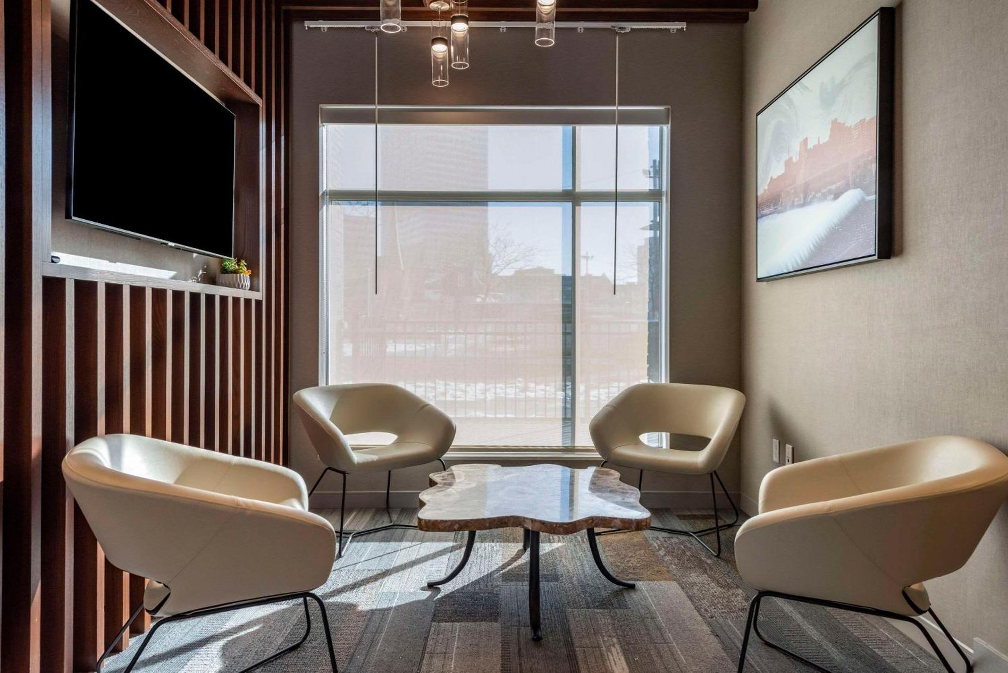 Cambria Hotel Minneapolis Downtown Bagian luar foto